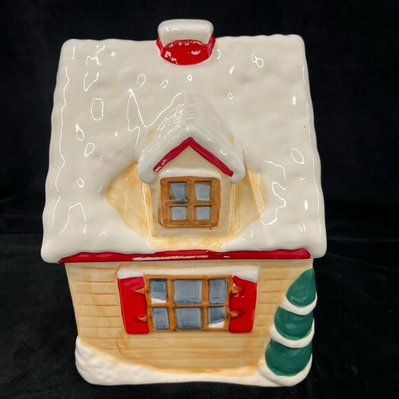 Vintage Christmas cottage cookie jar - Picture 2 of 8